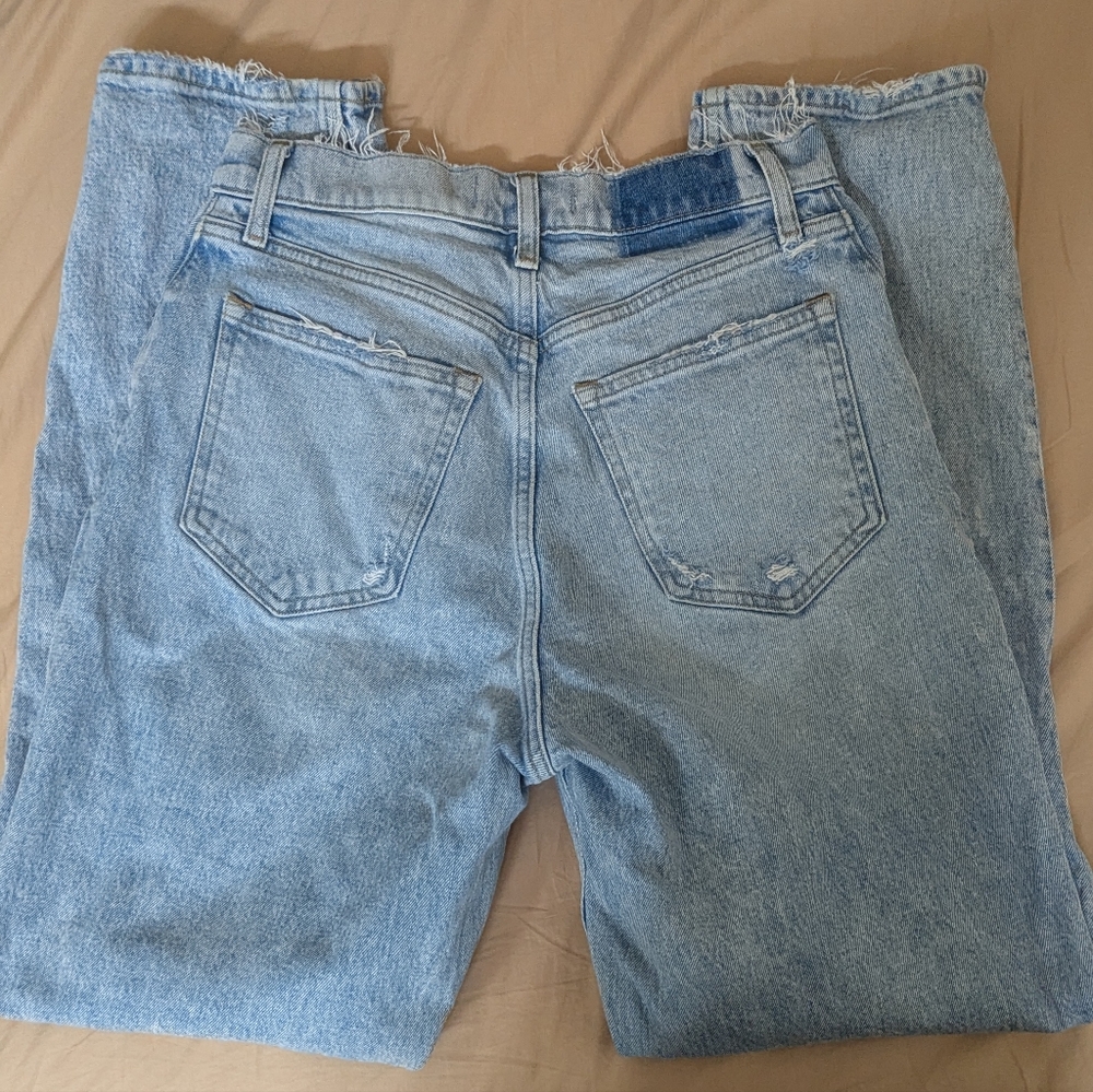 Abercrombie Curve Love The 90s Straight High Light Wash Frayed Hem Blue Jeans - Picture 7 of 10